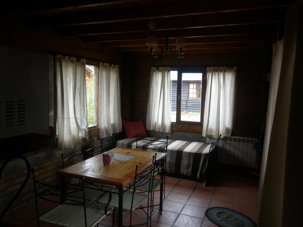 Cabanas Cerro Torre Βίλα El Chalten Εξωτερικό φωτογραφία