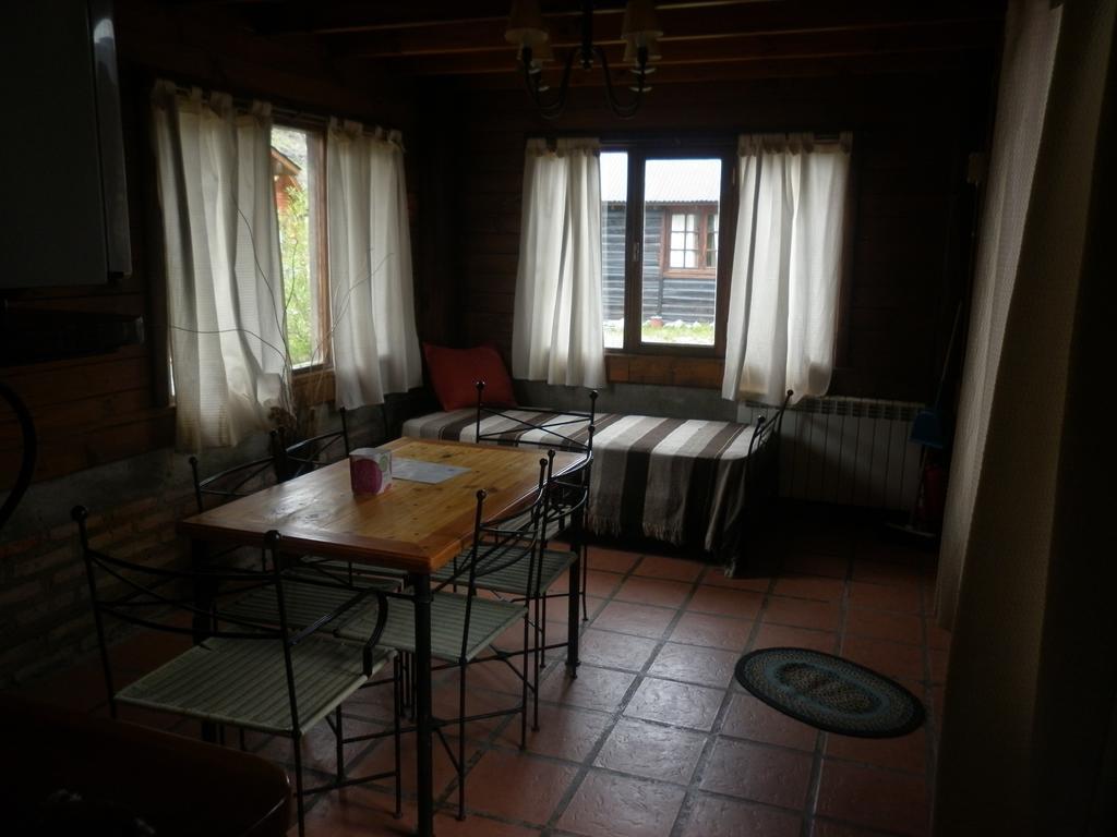 Cabanas Cerro Torre Βίλα El Chalten Εξωτερικό φωτογραφία